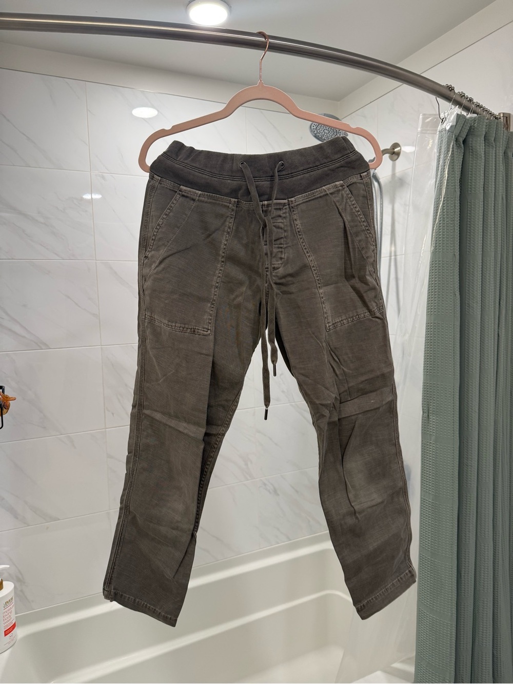James Perse Men's Cargo Drawstring Pants - Olive Brown